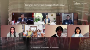 Memperingati Hari Ulos Nasional 2021; Tobatenun Gelorakan Semangat â€œBangga Bertenun Bangga Berbudayaâ€