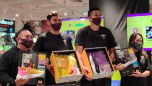 Kolaborasi Apik Stephen Curry Dan Sesame Street Dalam Koleksi Curry Flow 9 x Sesame Street Terbaru Dari Under Armour