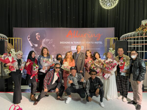 SAMBUT LIMA TAHUN BEROPERASI, HARRIS VERTU & YELLO HOTEL HARMONI HADIRKAN FASHION SHOW DAN PERTUNJUKKAN MUSIK