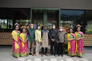 Starbucks Sajikan Warisan Lokal yang Unik melalui Coffee Experience Center di Starbucks Dewata