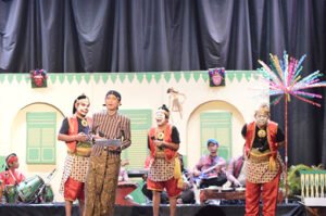 Sudin Kebudayan Jaktim Gelar Acara Battle Budaya Bertajuk Kabaret Komedi