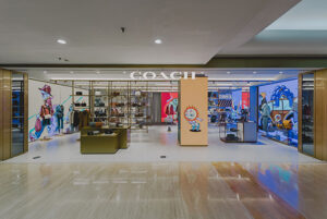 COACH MERAYAKAN PEMBUKAAN TOKO DIGITAL PERTAMA DI PLAZA INDONESIA