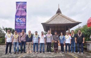 Bantu Normalkan Pariwisata di Bali, Mandiri Utama Finance Salurkan Donasi CSR Desa BudayaÂ 