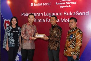 Bukalapak dan Kimia Farma Apotek Luncurkan Layanan BukaSend di Kimia Farma Mobile
