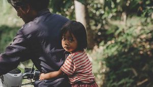 OUR BALI YOUR BALI LUNCURKAN DOKUMENTER KEDUA MENANGKAP REALITAS KEMISKINAN EKSTRIM DI BALI TIMUR