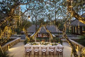 RayakanÂ  Natal dan Tahun Baru di Tiga Properti COMO Hotels & Resorts di BaliÂ 