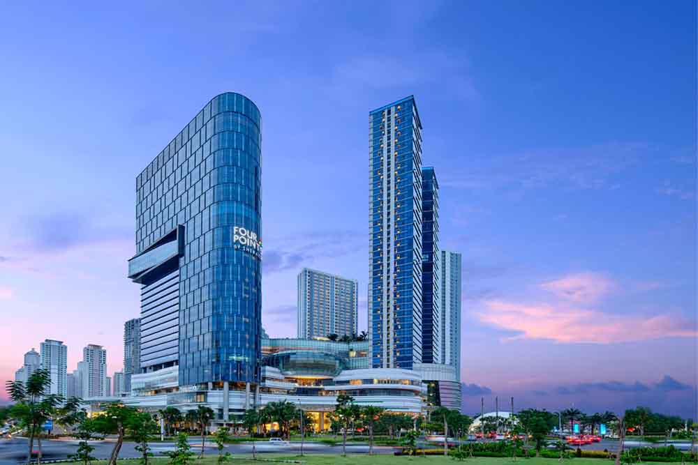 5 AlasanÂ  Menginap di Four Points Pakuwon Indah, Surabaya