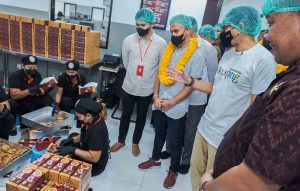 Pie Susu Ajik Jadi Pandemic Winner dan Pekerjakan Karyawan Disabilitas