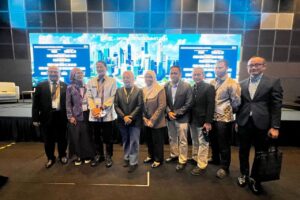 Hadiri WCT di Singapura, Menparekraf Tekankan Pariwisata Berkonsep Smart Cities