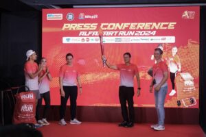 Menparekraf Dukung “Alfamart Run 2024” Tingkatkan Gaya Hidup Sehat