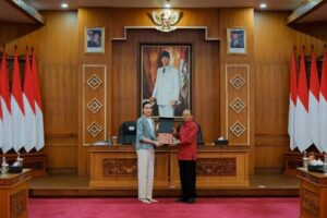 Kemenpar Bersama Pemprov Bali Perkuat Sinergi Hadapi Tantangan Pengembangan Pariwisata