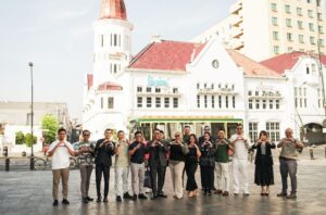 Lamora Kota Lama Perkenalkan Wajah Surabaya Dengan Sightseeing and City Tour Bus