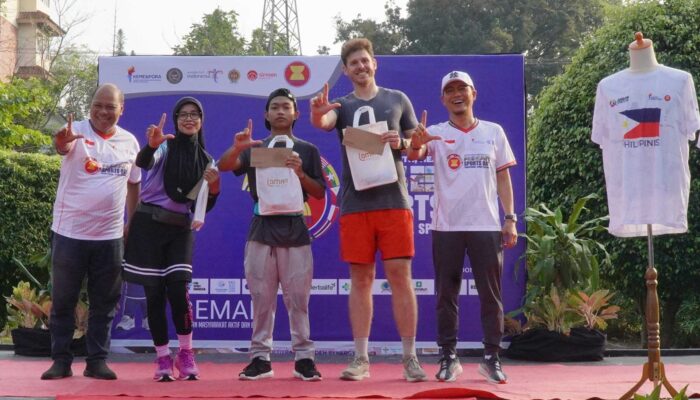 Fun Run Loman Park Hotel Sukses Nyalakan Semangat ASEAN Sports Day