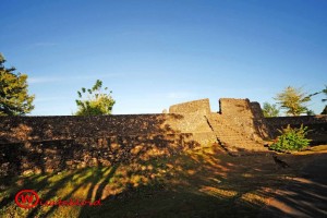 Assoy!! Sepoii Angin Di Benteng Keraton Woli